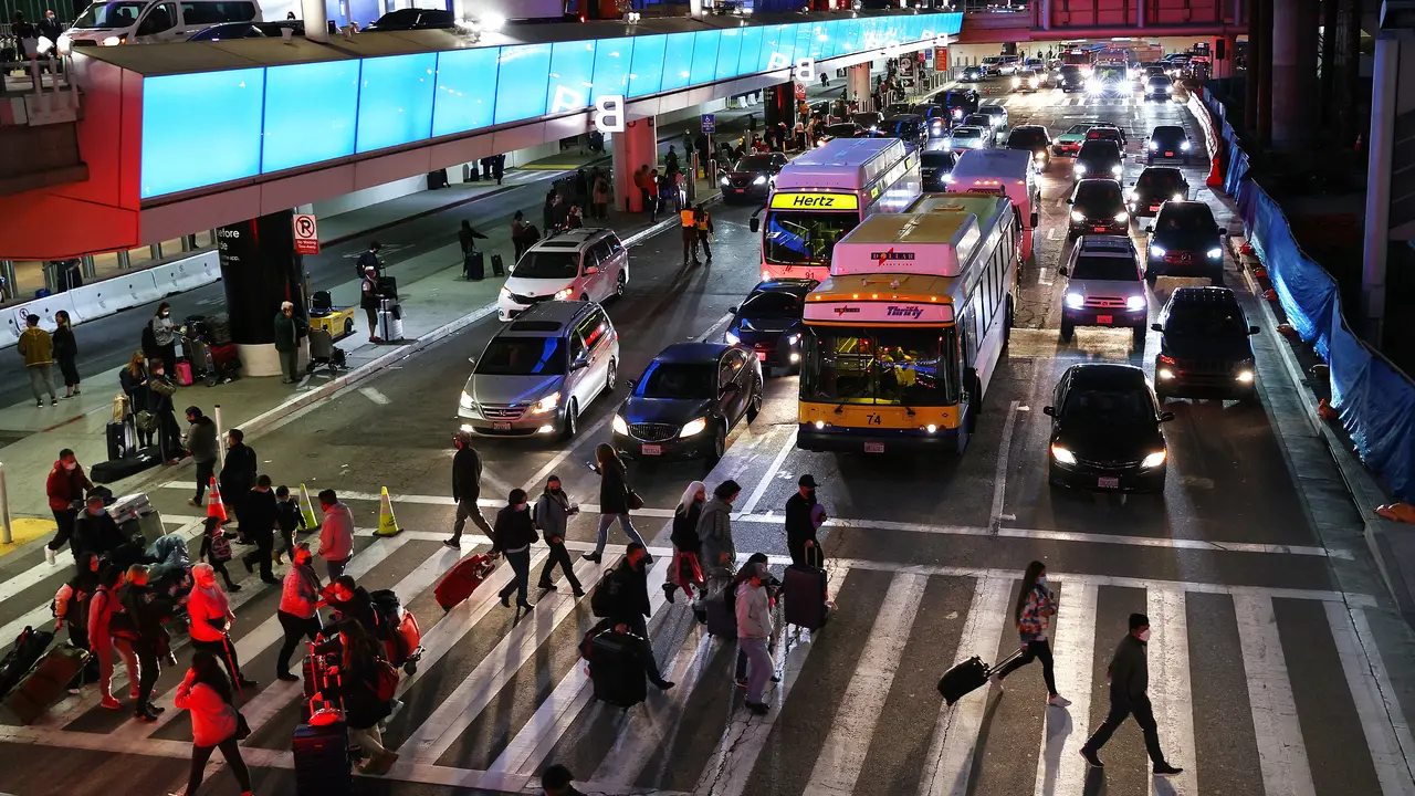 109 Juta Warga AS Diperkirakan Akan Bepergian