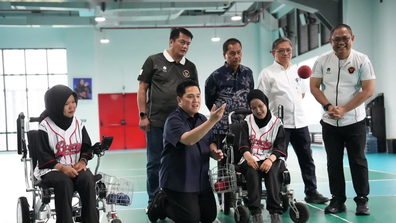 Menpora bersama atlet ASEAN Para Games 2025