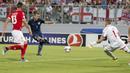 Harry Kane saat menetak gol ke gawang Malta pada laga grup F kualifikasi Piala Dunia 2018 di  Ta Qali stadium, Valletta, Malta, (1/9/2017). Inggris menang 4-0. (AP/Rene Rossignaud)