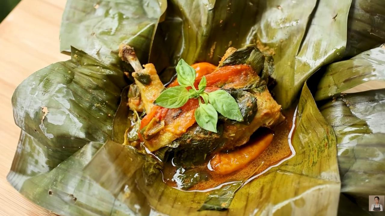 3. Resep Pepes Ayam Kemangi