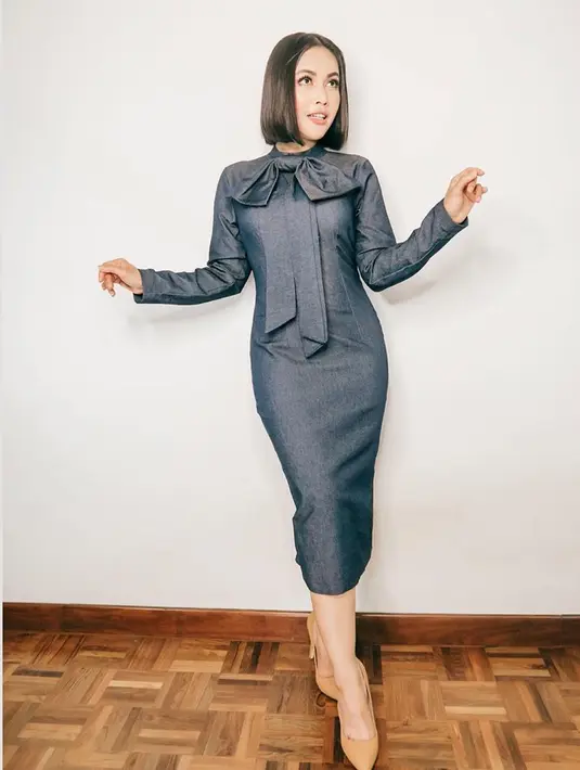 Ada pesan masuk di Instagram Denada dari orangtua pejuang kanker juga yang kesulitan mendapat obat untuk anaknya. Lantaran sangat dibutuhkan, Denada minta bantuan masyarakat untuk memberitahunya jika mendapat informasi seputar obat tersebut. (Instagram/denadaindonesia)