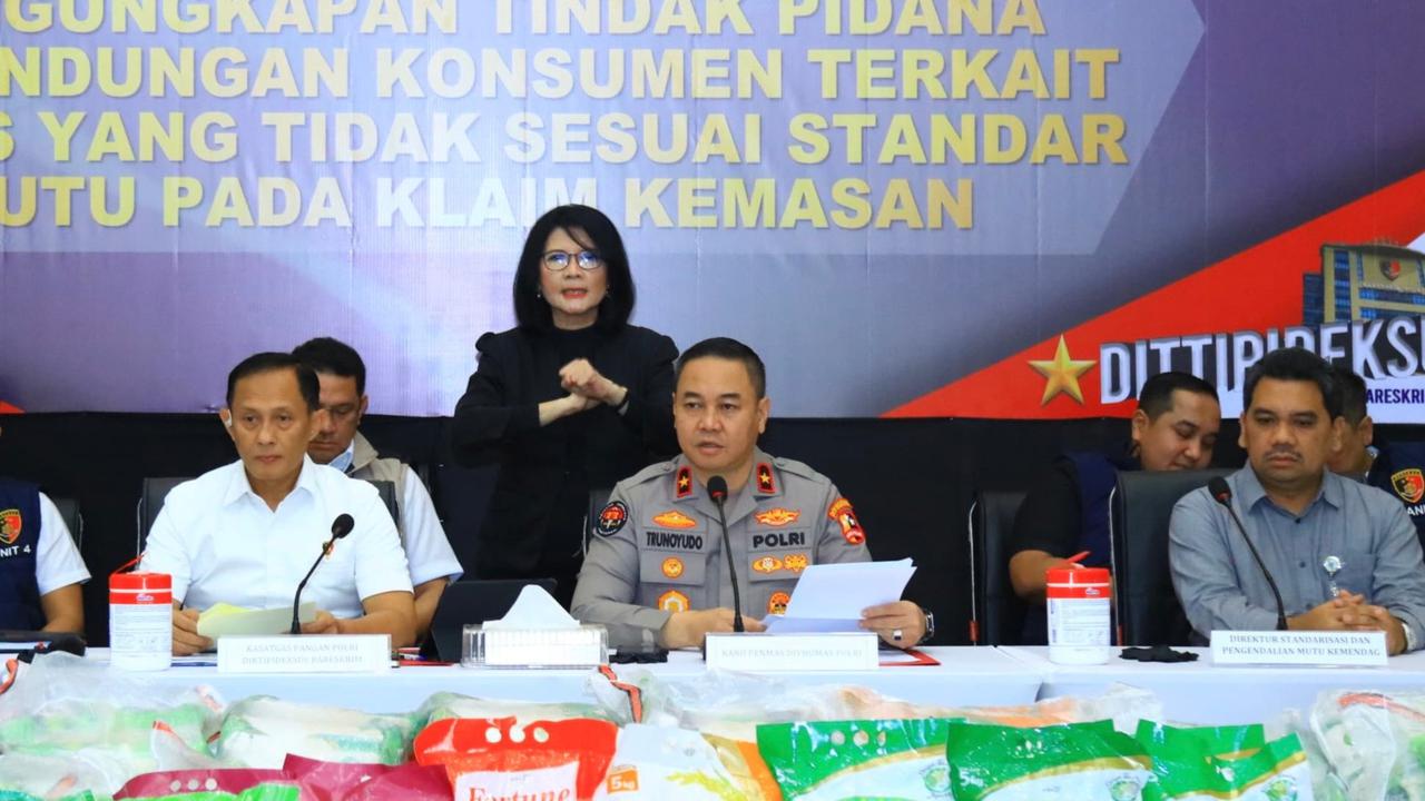 Satgas Pangan Polri Bongkar Skandal Beras Oplosan