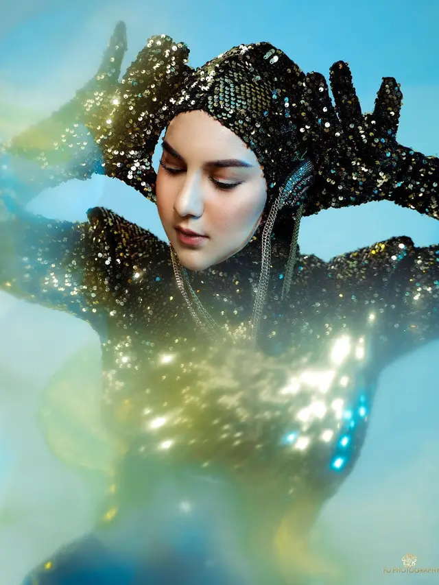 7 Pemotretan Terbaru Irish Bella dengan Tema Unstopable Sparkling