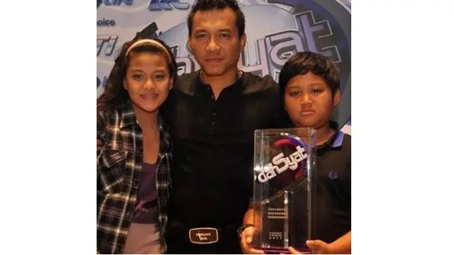 7 Potret Lawas Anang Hermansyah Bareng Aurel dan Azriel, Selalu Kompak