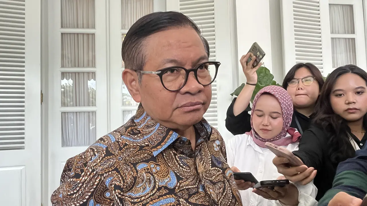 Gubernur DKI Jakarta Pramono Anung di Balai Kota DKI Jakarta, Kamis (6/11/2025).