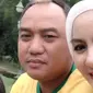 Azis Gagap dan istri kedua, Dewi. (Instagram @dewi_keke22)