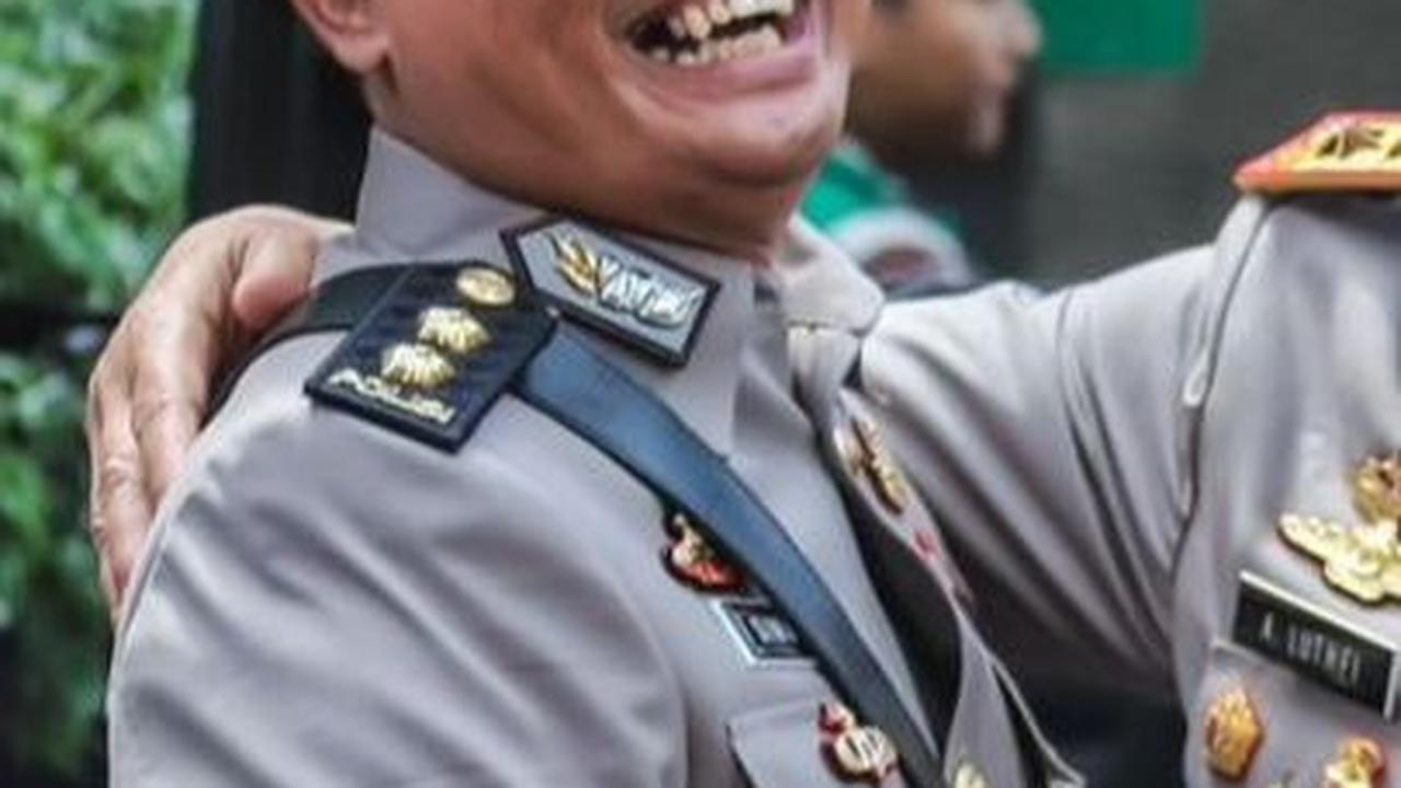 Bukan hanya Ahmad Luthfi saja, ada sosok AKBP Sinwan dalam foto tersebut.