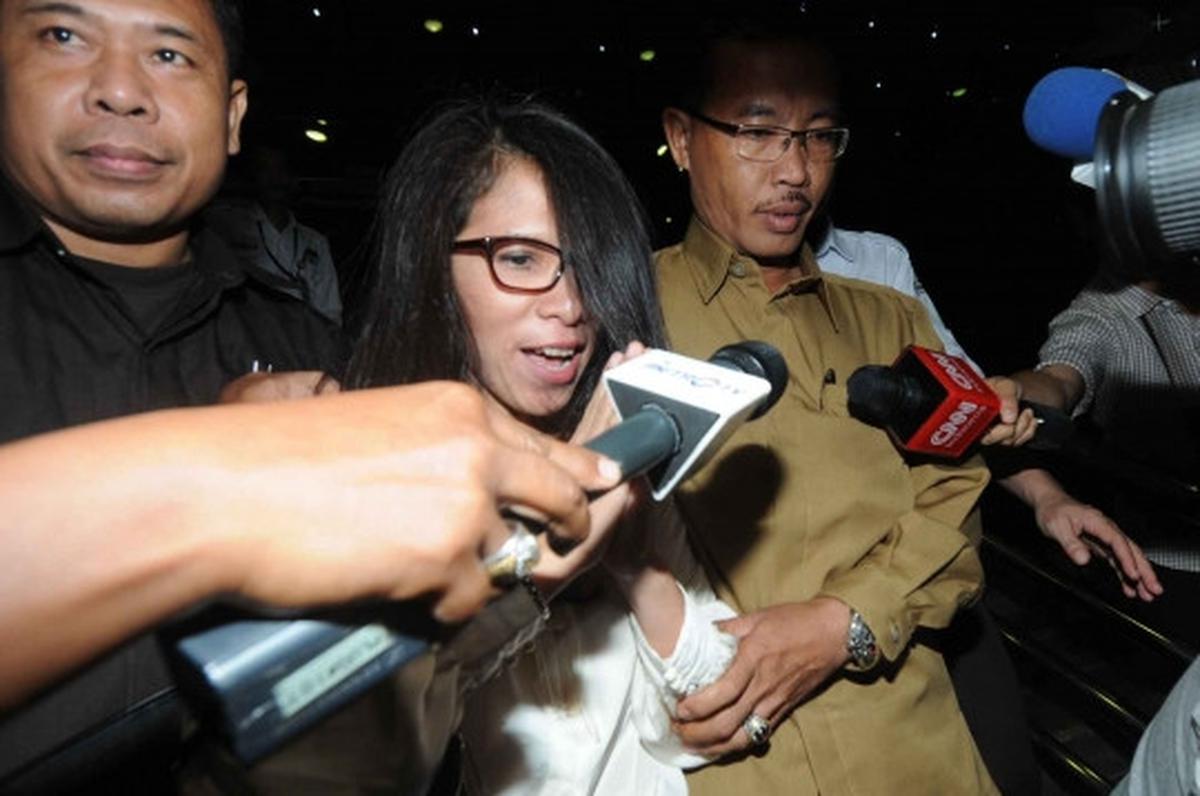KPK periksa Backing Vokal Kla Project terkait korupsi Bansos
