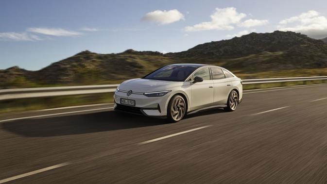 Inti dari trek ID.7 akan menampilkan motor listrik penggerak roda belakang yang mampu menghasilkan 282 tenaga kuda dan torsi 545 Nm.  (Sumber: Volkswagen via caranddriver.com)