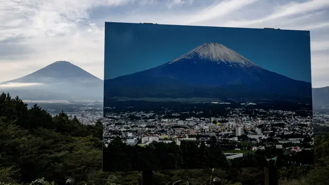 Pertama Kali dalam 130 Tahun, Gunung Fuji Telat Bersalju