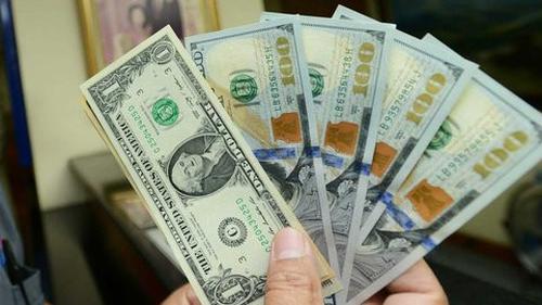 dolar AS. ©2015 merdeka.com/muhammad luthfi rahman