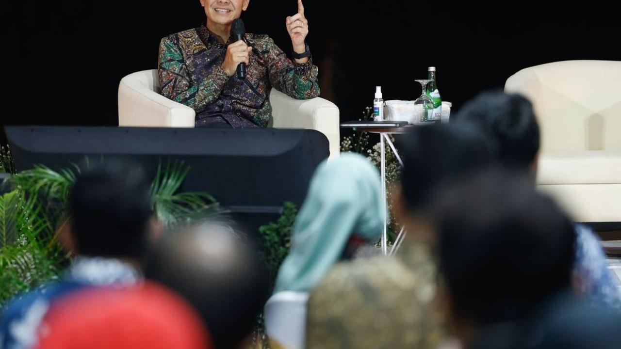 Pada perhelatan CJIBF 2023 di Kompleks Candi Borobudur, Ganjar menawarkan peluang investasi prospektif Jateng di sektor EBT kepada 250 calon investor dari dalam dan luar negeri.