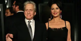 Pasangan serasi ini menikah pada tahun 2000 dan akan segera merayakan ulang tahun pernikahan ke-15 pada 18 November 2015 mendatang. (Bintang/EPA)