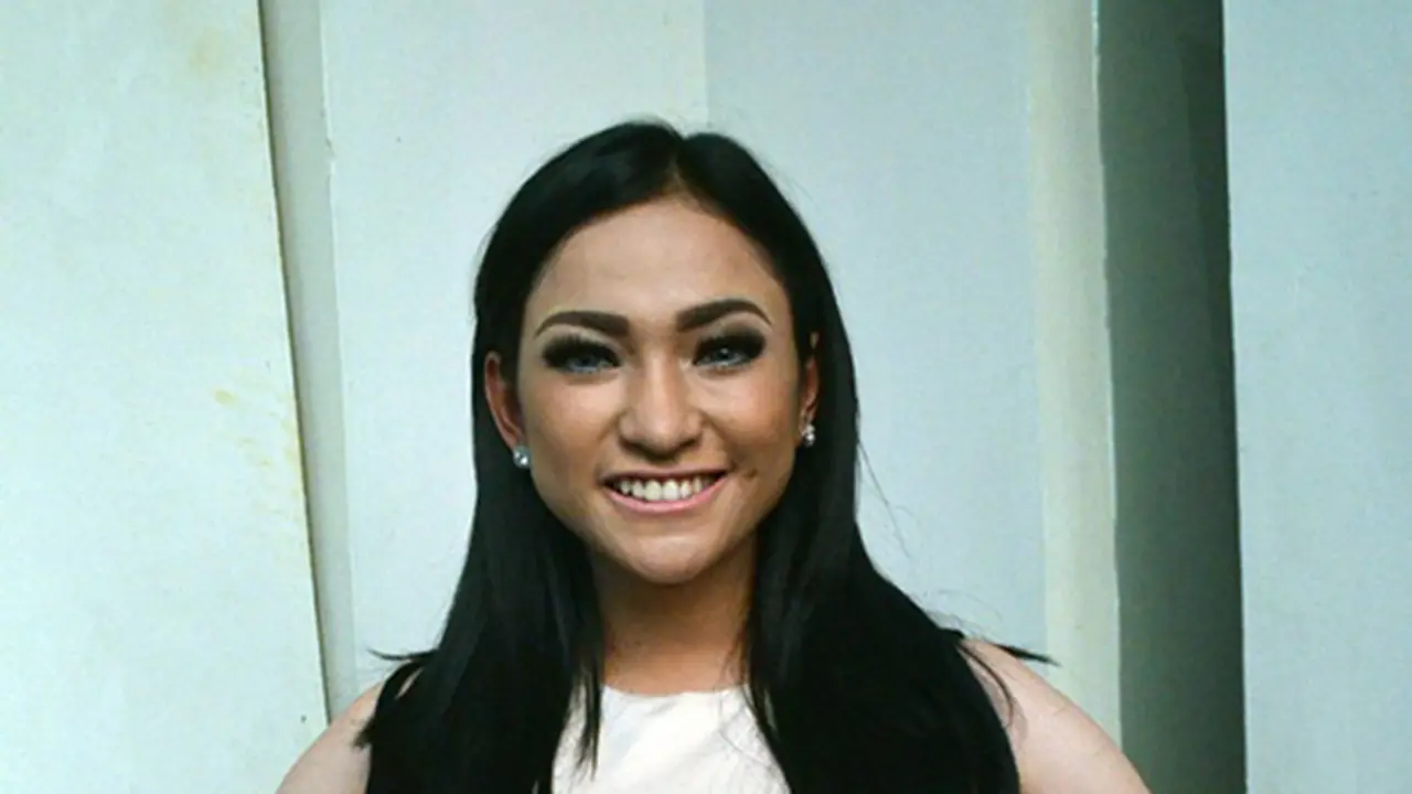 Amel Alvi