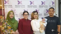 Penyanyi Ratu Meta Melahirkan Anak Keenam, Sempat Tegang karena Gula Darah Naik Jelang Persalinan