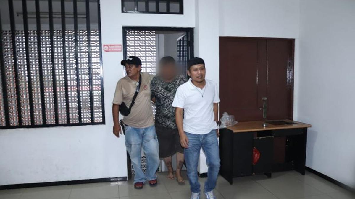Dukun Buka Aura yang Gasak Emas Warga Tegal Alur Ditangkap