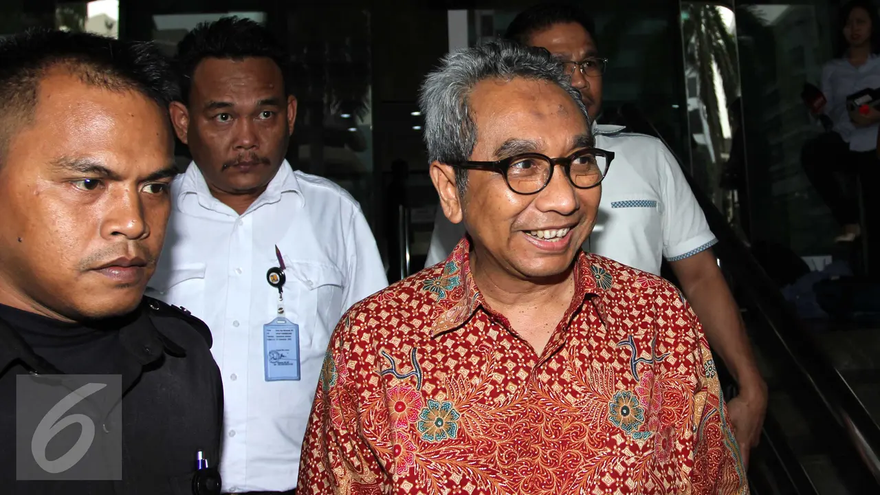 20160331- Sekjen Kementerian PUPR Diperiksa KPK- Taufik Widjoyono-Jakarta- Helmi Afandi