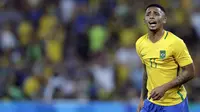 2. Gabriel Jesus (Brasil), pemain anyar Manchester City ini membukukan tiga gol dari enam penampilannya bersama Brasil. Penyerang 19 tahun ini memiliki kemampuan menggiring bola di atas rata-rata. (AP/Andre Penner)