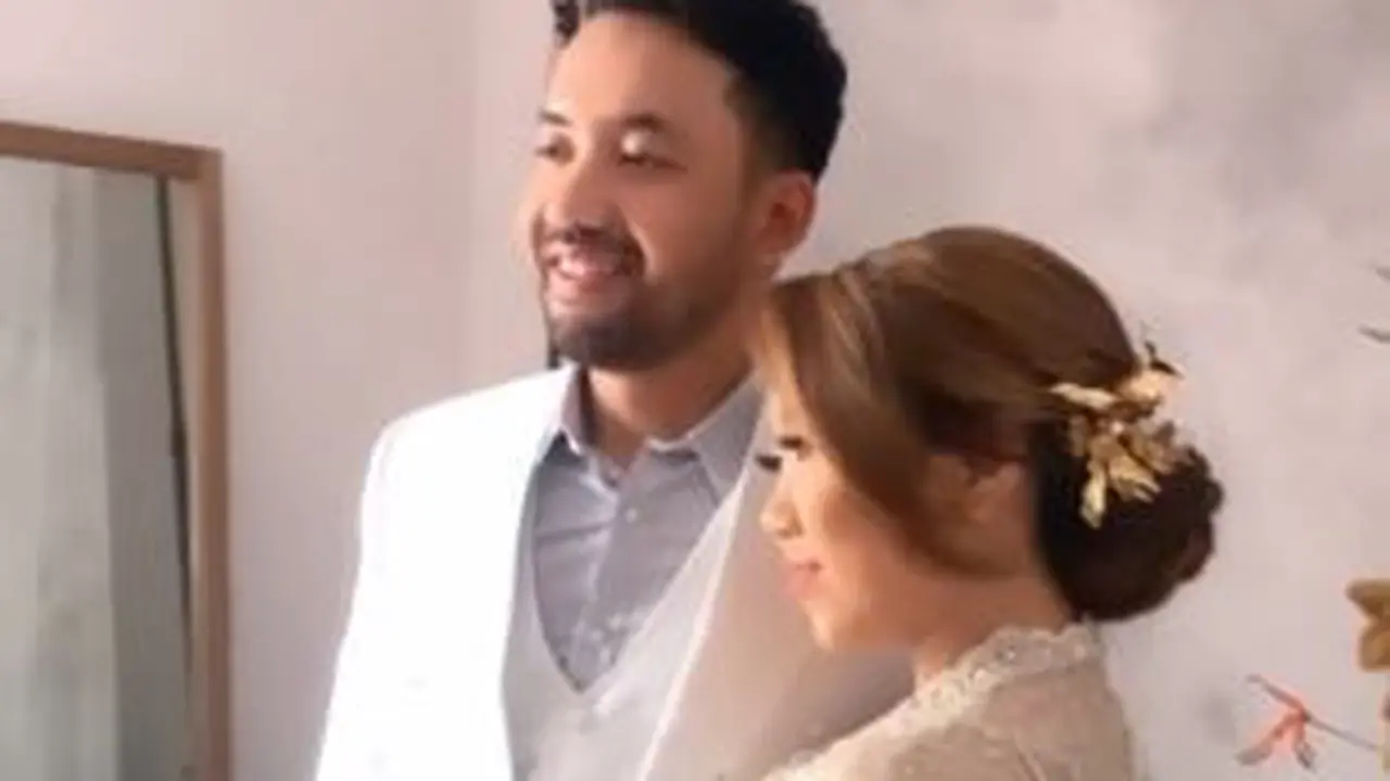 Segera Menikah, Ini 6 Potret Prewedding Kiky Saputri dan Muhammad Khairi (Sumber: Instagram/revalhairstylist)