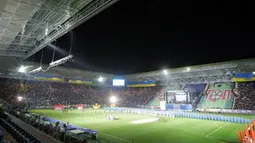 A general view shows the newly constructed stadium in the Ukrianian industrial city of Dnipropetrovsk during its opening ceremony. It is one of the few stadiums that was built for the Euro 2012 tournament. AFP PHOTO/MYKOLA LAZ RENKO
