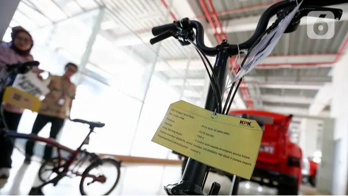 KPK Lelang Barang Rampasan, Mobil dan Tas Mewah Jadi Perhatian