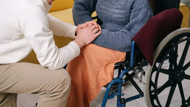 Ilustrasi Caregiver