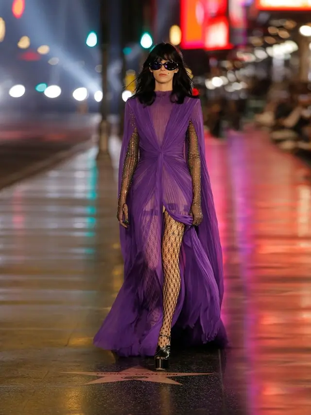 Penampilan Megah Lady Gaga dengan Gaun Terbaru Gucci di Premiere Film House of Gucci