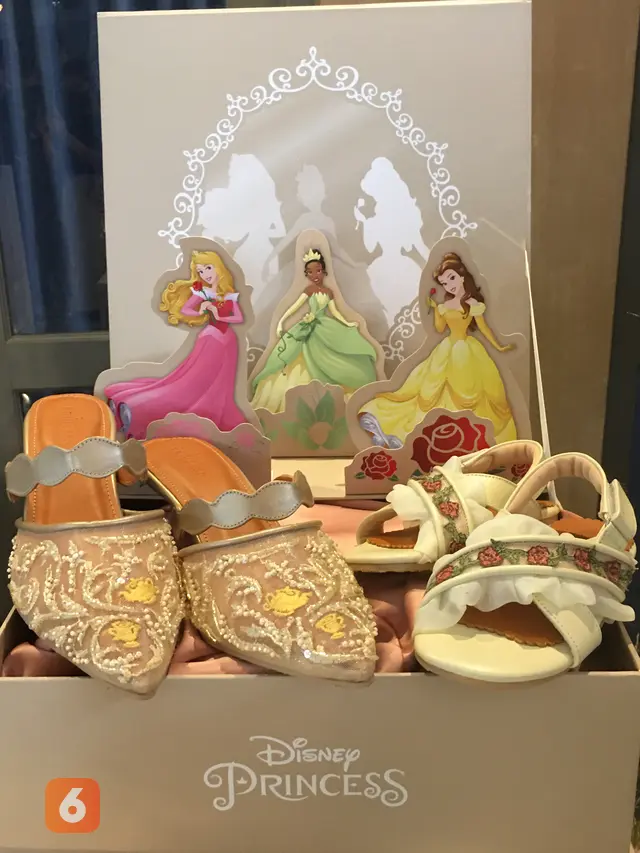 Refleksi Semangat Para Putri Disney di Koleksi Kolaborasi dengan Brand Lokal