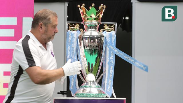 Foto: Vidio Hadirkan Trofi Asli dalam Premier League Fan Festival