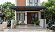 8 Ide Kanopi Rumah Mungil yang Tidak Membuat Tampilan Fasad Terasa Penuh