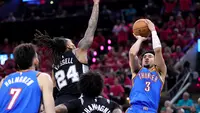 Hasil NBA: Balas Curi Kemenangan di Kandang Spurs, Thunder Memimpin 2-1