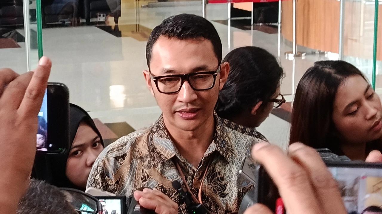 Kasus Korupsi Importasi Barang, KPK Sita Lima Mobil di Kantor Pusat Bea Cukai