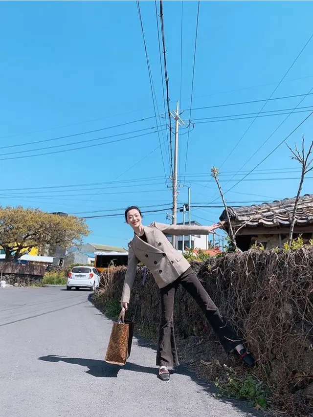 Sulli (Instagram/ jelly_jilli)