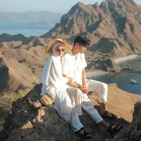 Pasangan muda Dinda Hauw dan Rey Mbayang kini tengah berbahagia karena Dinda yang sedang mengandung anak pertama mereka. (Instagram/dindahw)