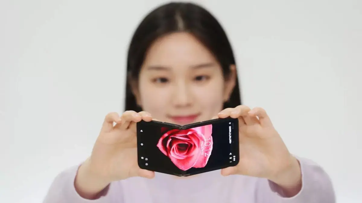 Berita HP Galaxy Z Flip Hari Ini - Kabar Terbaru Terkini | Liputan6.com