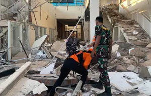 BMKG Ungkap Penurunan Gempa Susulan di NTT Butuh 2-3 Minggu