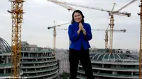 Kisah Sukses Bos SOHO, dari Buruh Pabrik Jadi Orang Terkaya Dunia