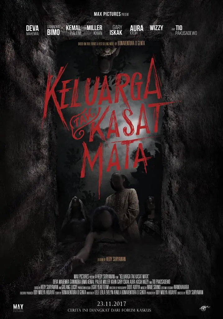 Poster film Keluarga Tak Kasat Mata (Max Film)