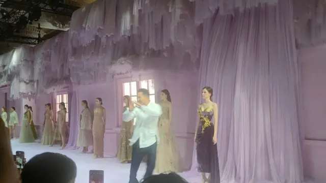 Hian Tjen Mengeksplorasi Kembal Masa Meniti Karier Lewat Koleksi Fesyen The Seed di Hotel Mulia Senayan Jakarta, 21 Juli 2023