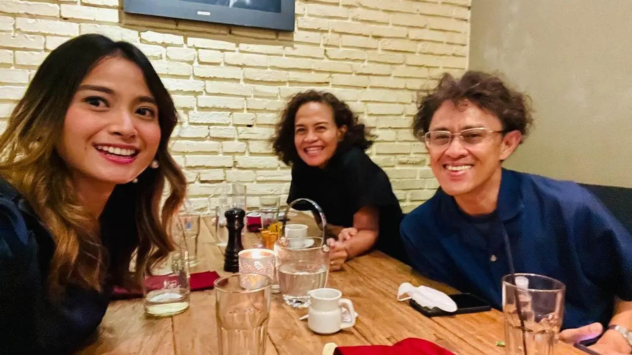 Acha Septriasa Reuni dengan Rekan Artis (Foto: Instagram/@septriasaacha)