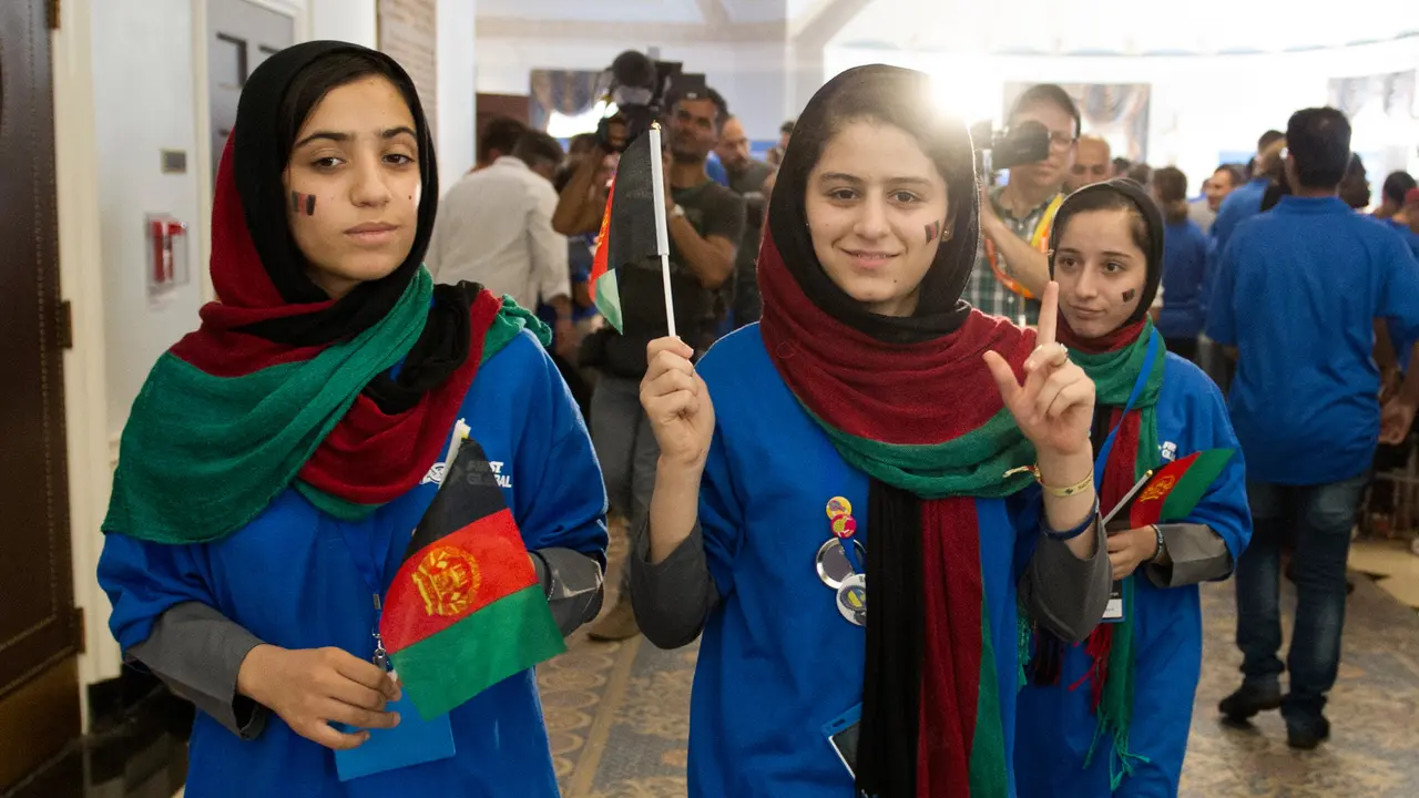 Tim Robotik Putri Afghanistan