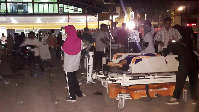 Gempa Lombok 7 SR, Pasien Rumah Sakit Diungsikan Keluar