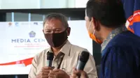 Dirjen Pencegahan dan Pengendalian Penyakit Kementerian Kesehatan, dr Achmad Yurianto konferensi pers soal isolasi mandiri di Graha BNPB, Jakarta, Senin (6/4/2020). (Dok Badan Nasional Penanggulangan Bencana/BNPB)