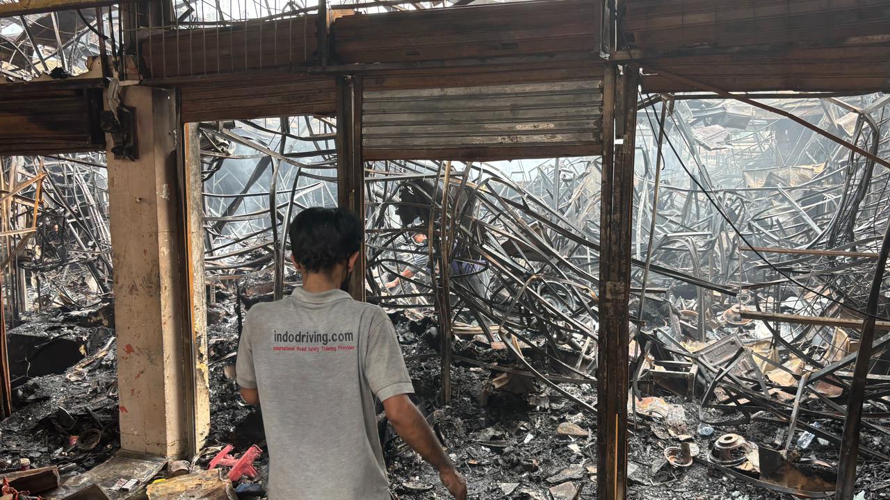 Cerita Mereka yang Kehilangan Ladang Rezeki karena Hangus Dilumat Api