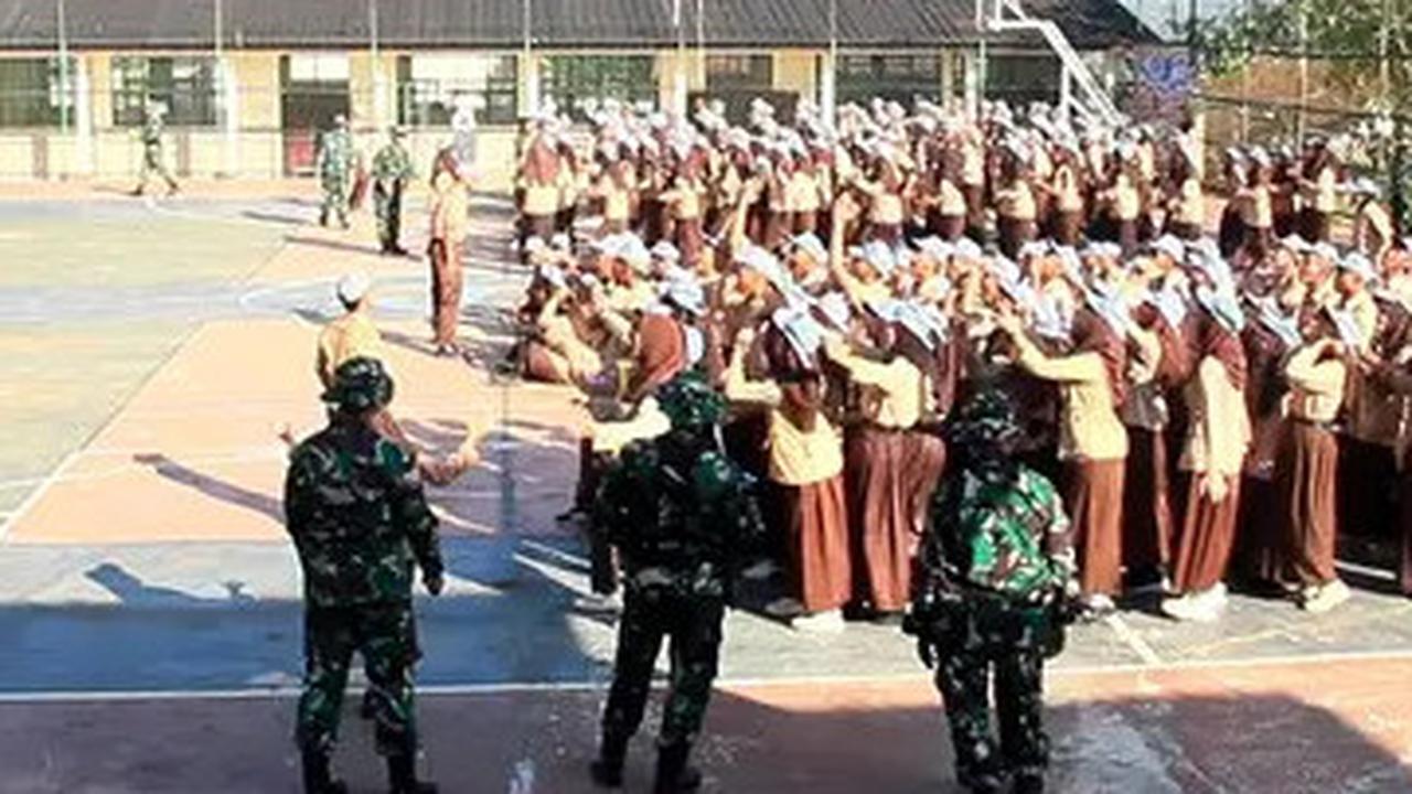 Didik Kedispilinan, 21 Anggota TNI Terjun Langsung ke SMA di Sukabumi