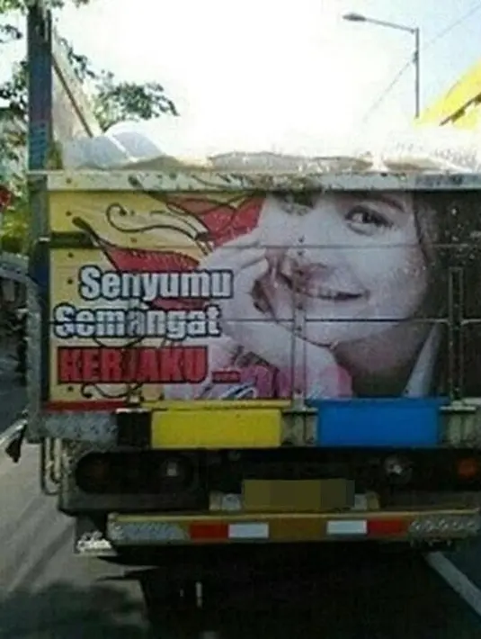 Prilly Latuconsina (Instagram/Bokongtruk.id)