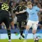 Pemain asal Belgia itu menjadi sutradara dari serangan-serangan yang dilancarkan City ke pertahanan Real Madrid. Kevin De Bruyne berperan langsung terhadap dua dari empat gol City ke gawang Madrid. (AP Photo/Jon Super)