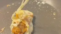 Cara Praktis Membuat Keju Mozzarella Tanpa Tepung, Hasilnya Kenyal &amp; Meleleh