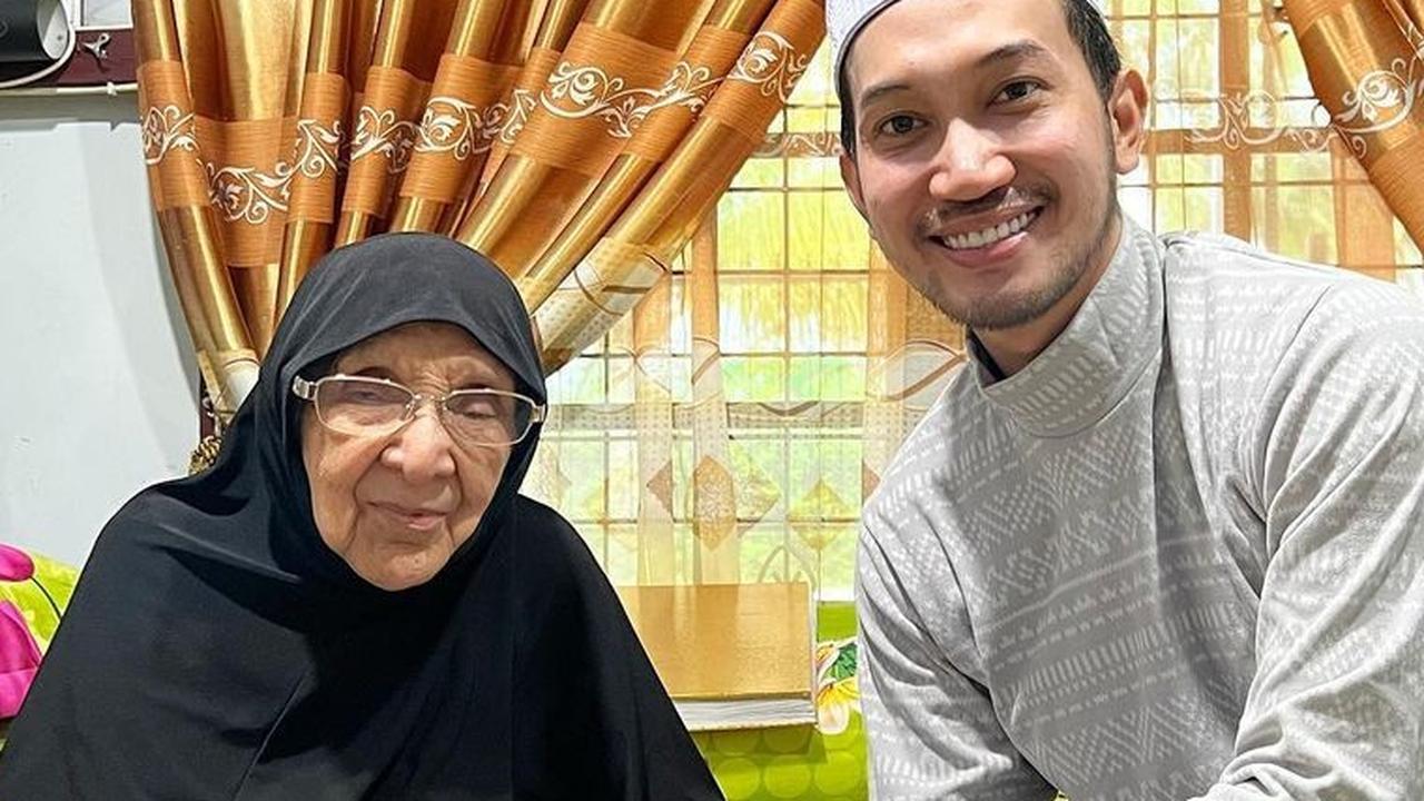 "Bersama Hubabah Annisa Binti Yusuf Al Haddad," demikian dikutip dari keterangan.