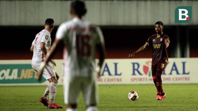 Pemain PSM Makassar Hasyim Kipuw